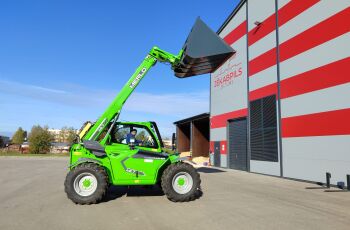 Uzņēmuma efektīvākai darbībai SIA “Jēkabpils siltums” oktobrī iegādājies jaunu frontālo iekrāvēju 